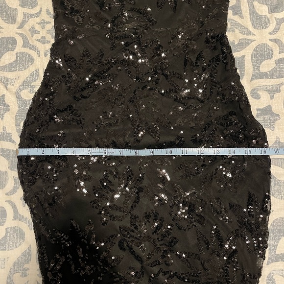 Windsor Meredith one shoulder sequin formal black dress - Picture 10 of 11